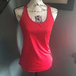 Danskin Now semi fitted workout tank
